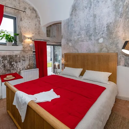 La Fortezza Herberg Finale Ligure